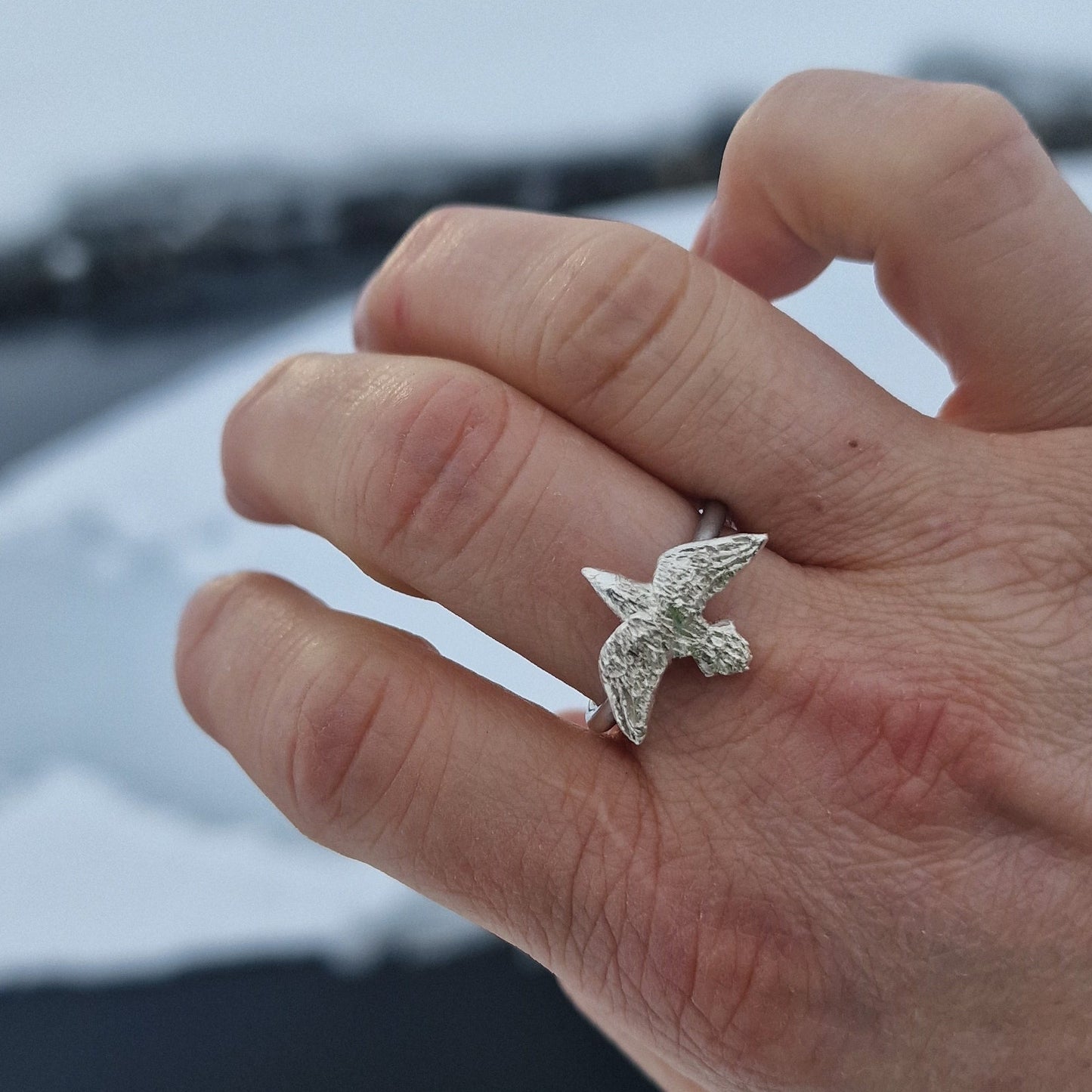 Fri som fuglen "mini" - ring i sølv