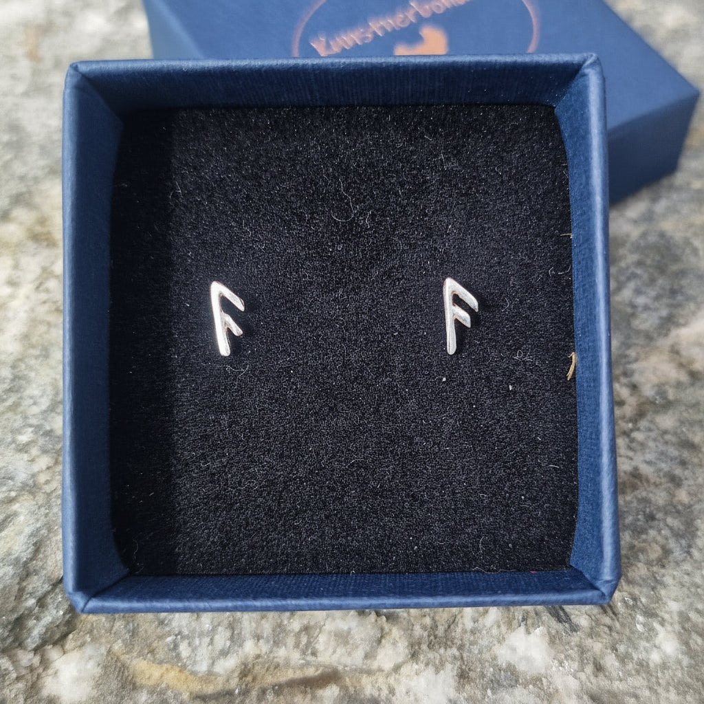 Ansuz - Rune fra eldre futhark i sølv