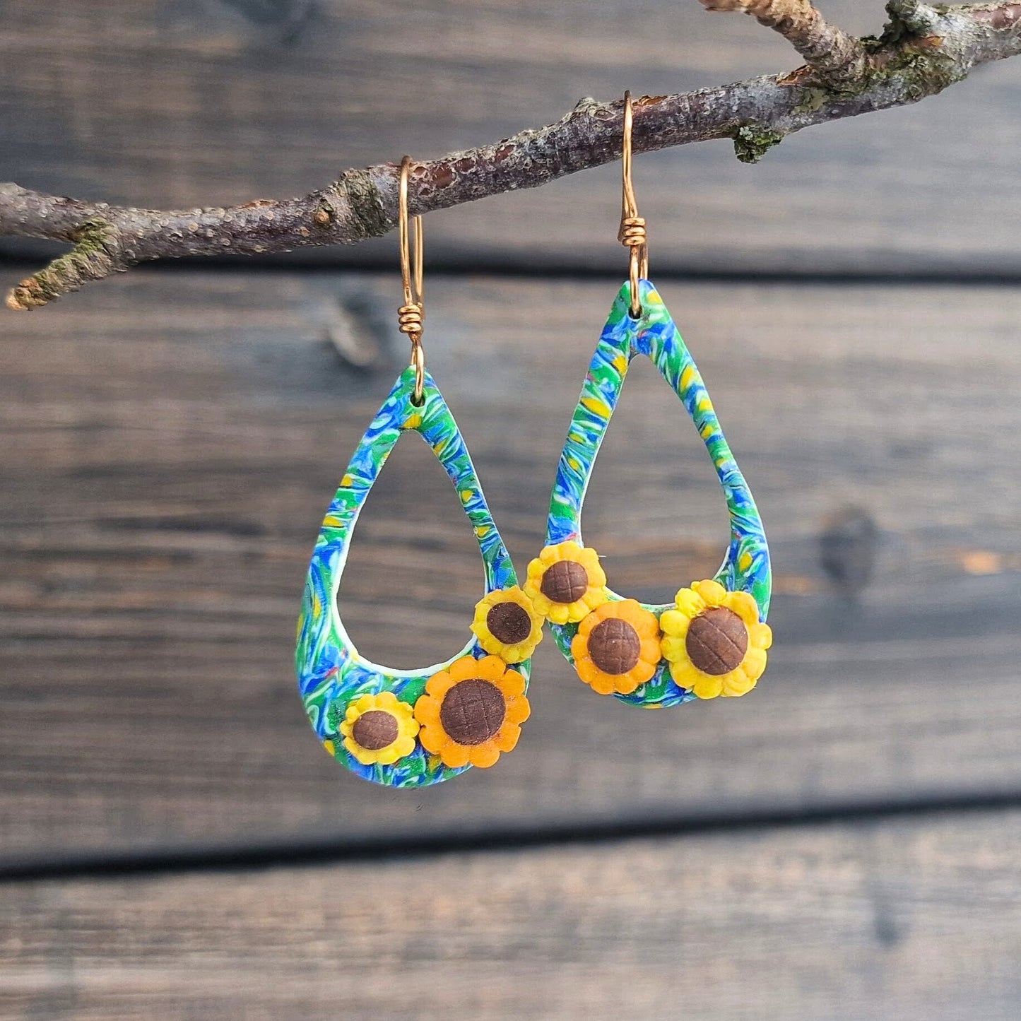 Øredobber i søt hippie stil