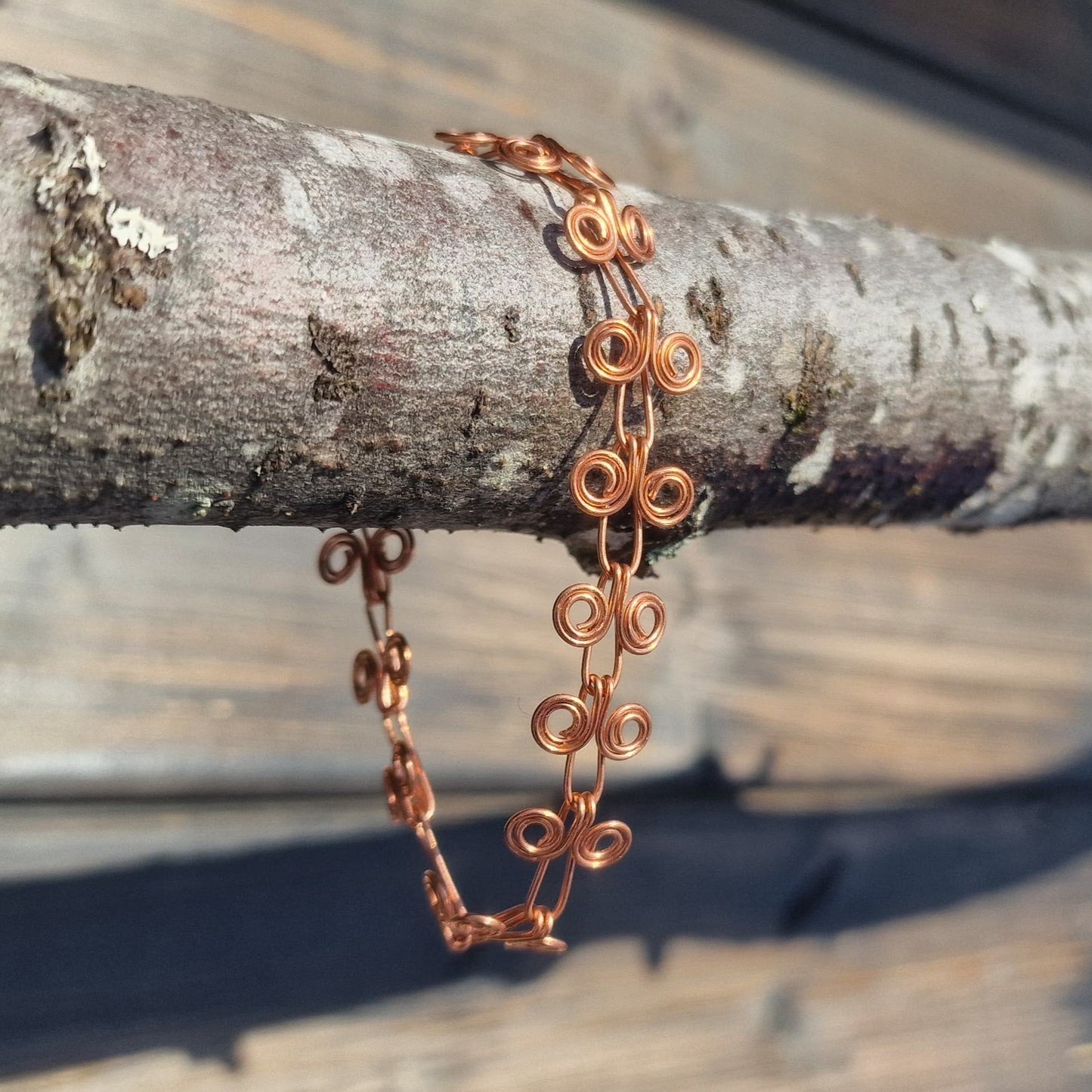 Armbånd håndtvunnet i ren kobber