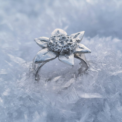 "Solsikke" ring i sølv