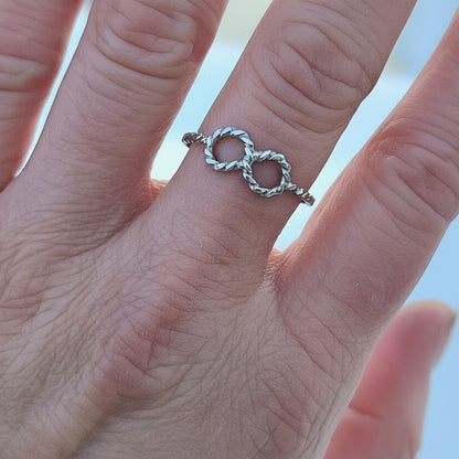 "Evig" ring i sølv