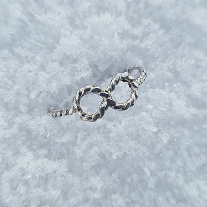 "Evig" ring i sølv