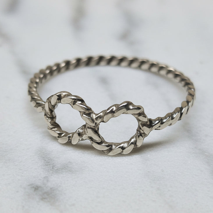 "Evig" ring i sølv