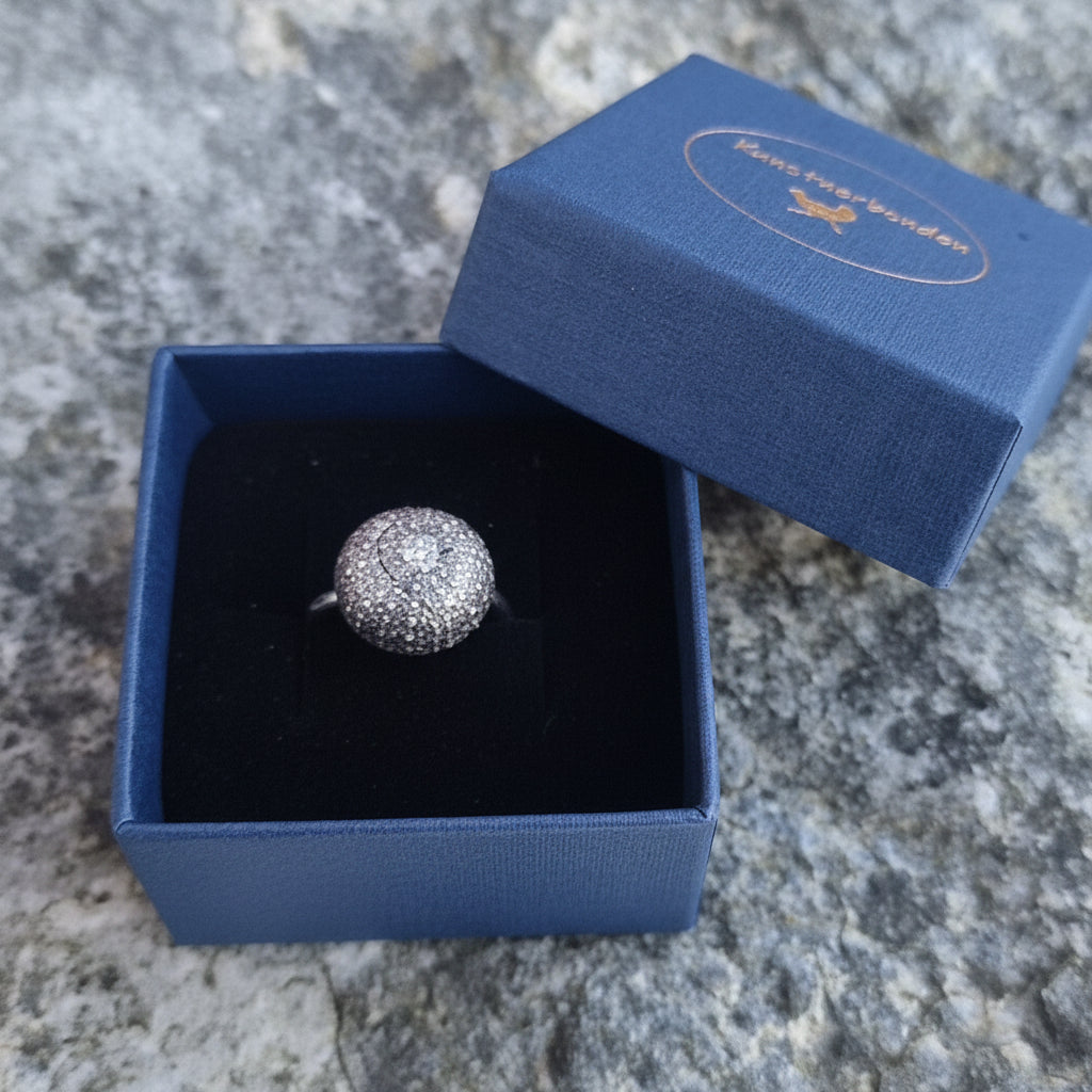 Kråkebolle ring i sølv