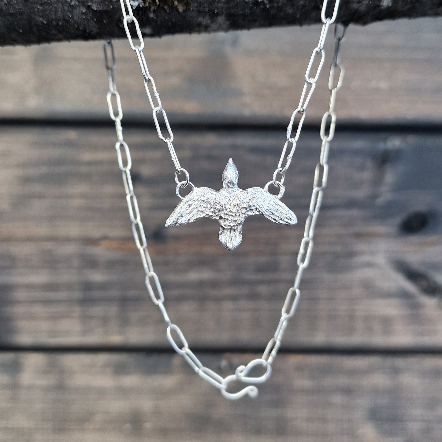 "Fri som fuglen" smykke i sølv