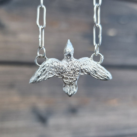 "Fri som fuglen" smykke i sølv