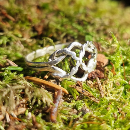 "Alv" ring i sølv