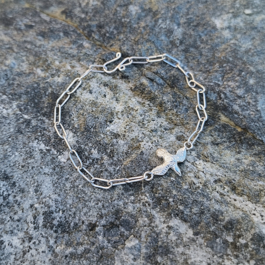 "Fri som fuglen" armbånd i sølv