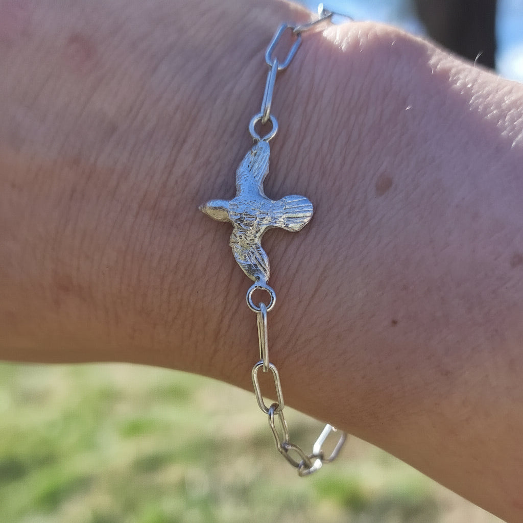 "Fri som fuglen" armbånd i sølv