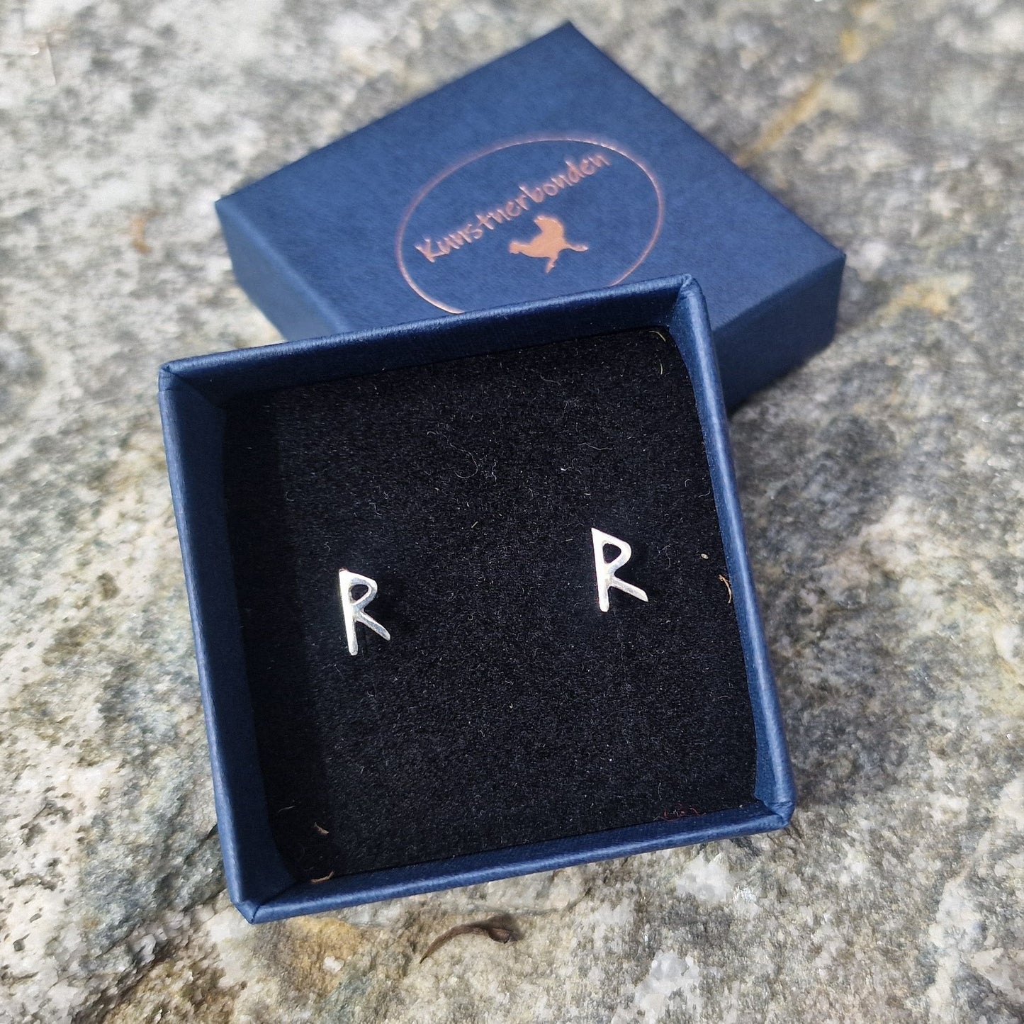 Raido - Rune fra eldre futhark i sølv