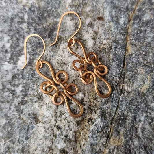 "Freya" øredobber i bronse