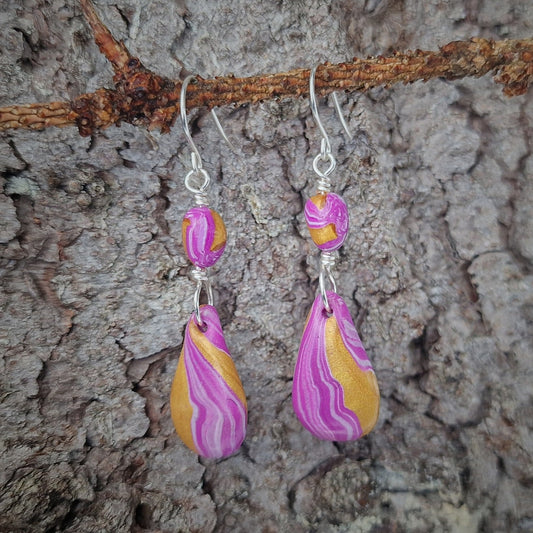 Søte øredobber i romantiske farger